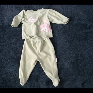Baby girl’s Pajamas